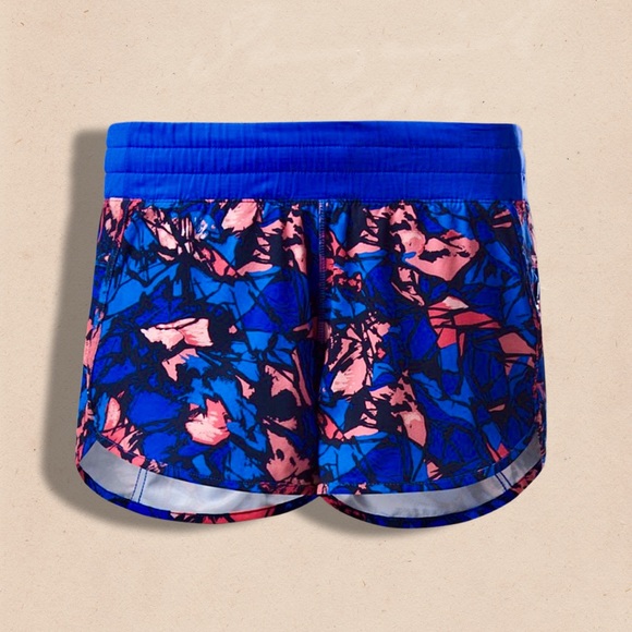 LULULEMON Tracker‎ Short IV 4-Way Stretch in
Paint Storm Harbor Blue Mult… - Picture 10 of 14